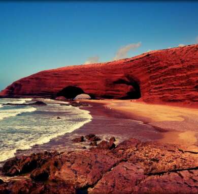 Explorez Gezira à Sidi Ifni avec Donia Tours – Excursions sur mesure entre désert et océan, visites guidées et découvertes naturelles uniques